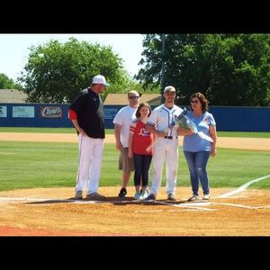 Meet your Posher, Debi